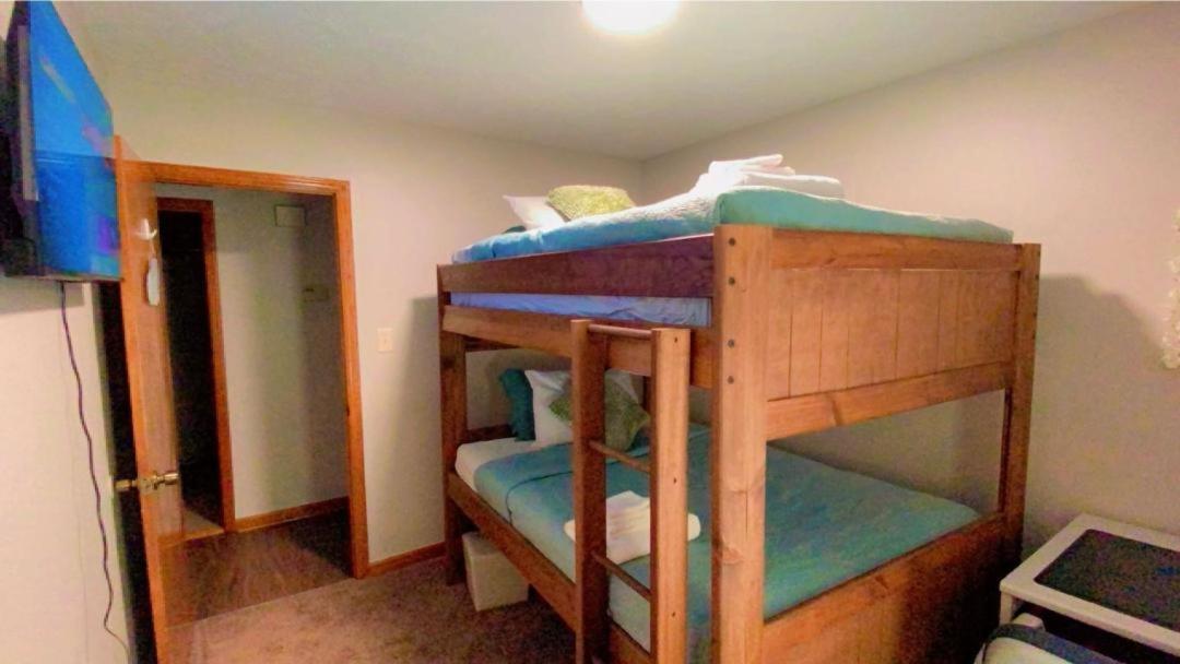 B1 Guest House Hope Mills Esterno foto