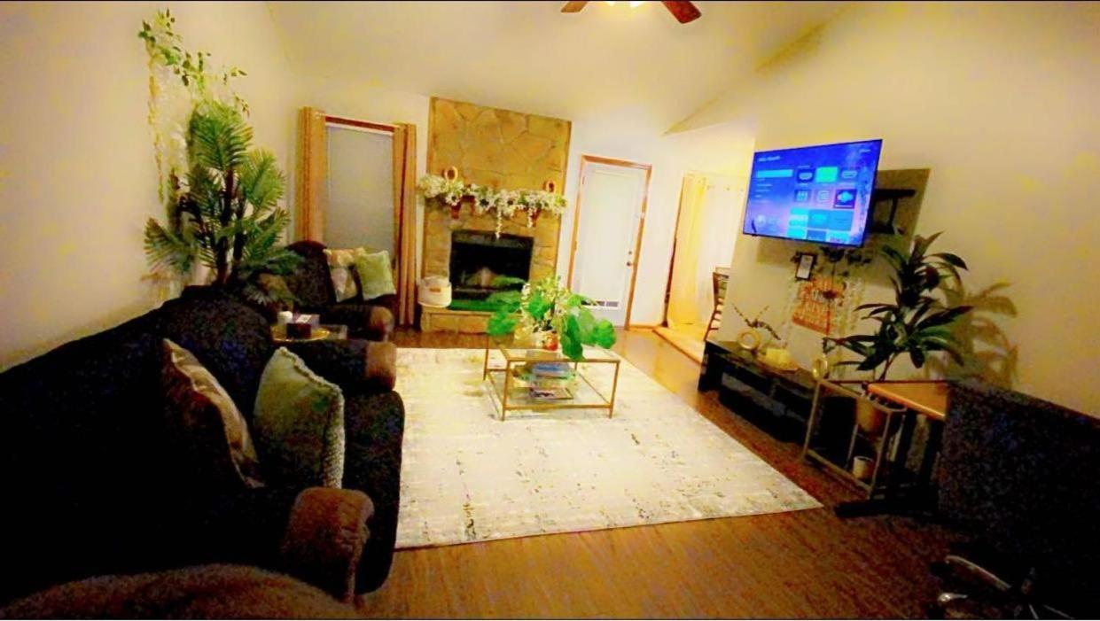 B1 Guest House Hope Mills Esterno foto